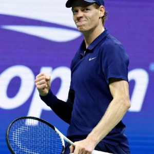 开云-单赛季四大满贯全部跻身决赛，辛纳成为公开赛年代第四人